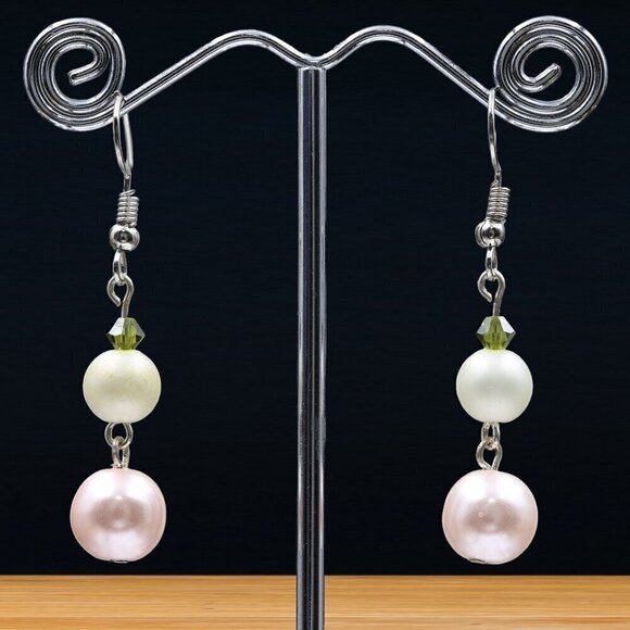 Pearl Drop Earrings Handmade - Picture 4 of 4